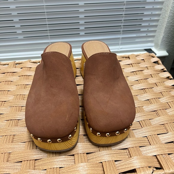 Urban outfitters clogs - Picture 2 of 2